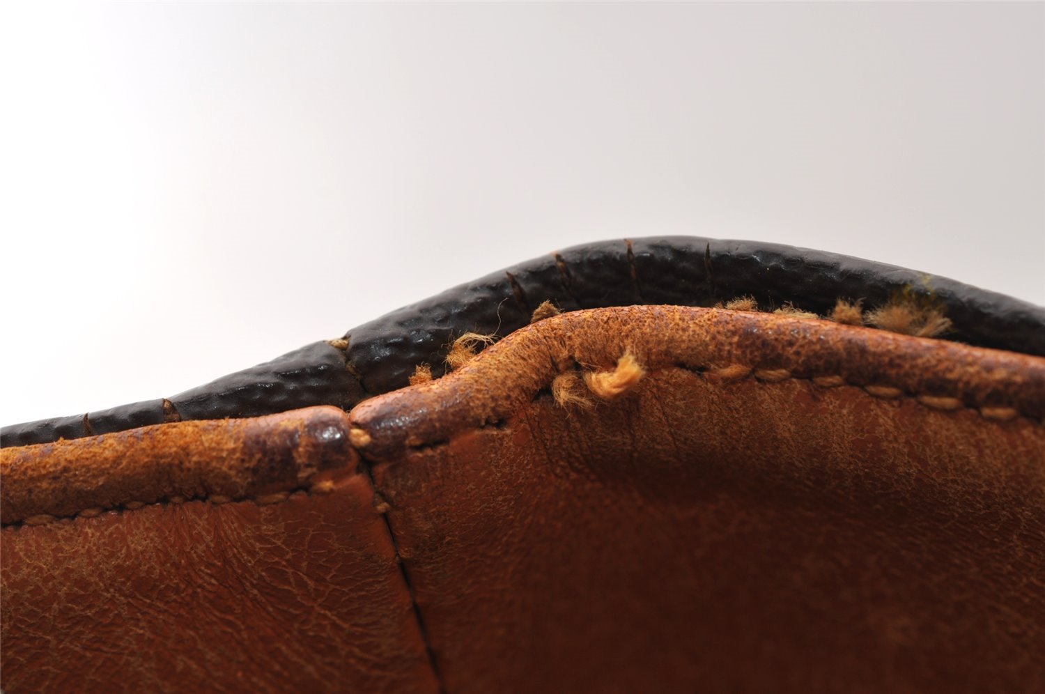 Authentic Louis Vuitton Monogram Bucket PM Shoulder Tote Bag USA Model LV 3804I