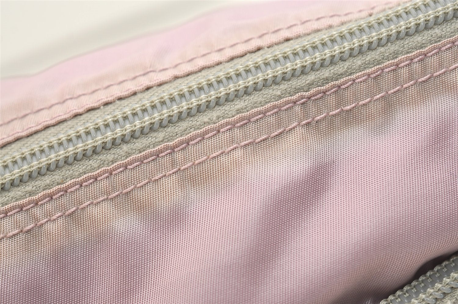 Authentic PRADA Nylon Tessuto Enamel Shoulder Cross Body Bag Purse Pink 3814J