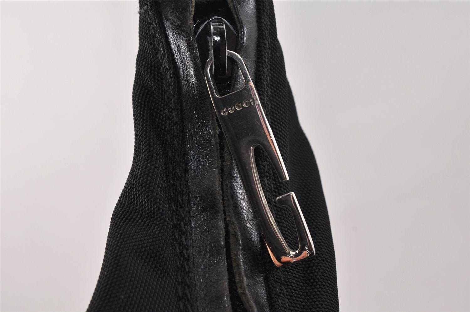 Authentic GUCCI Vintage Shoulder Hand Bag Nylon Leather Black 3821K
