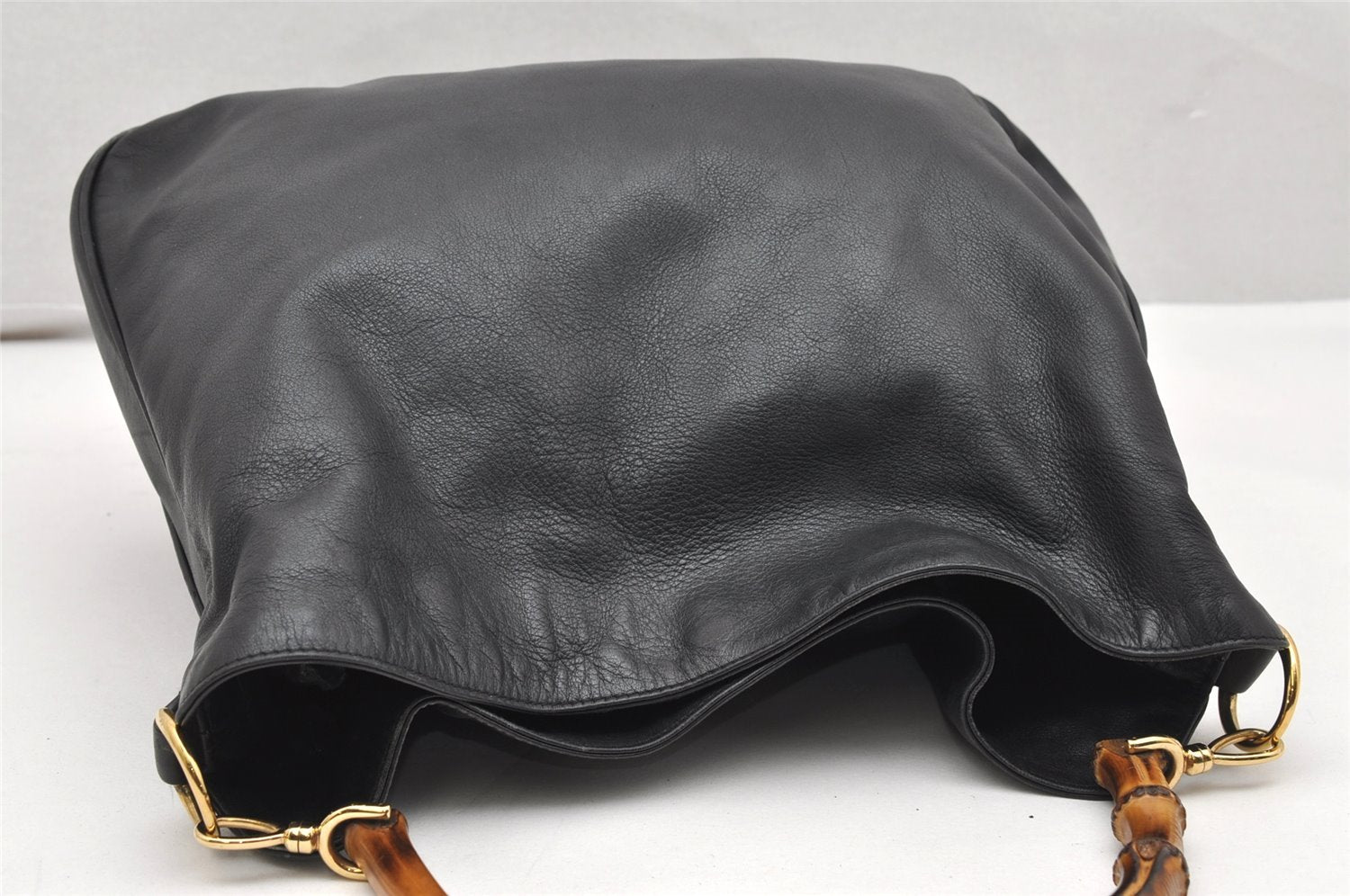 Authentic GUCCI Vintage Bamboo 2Way Shoulder Hand Bag Leather Black Junk 3822K