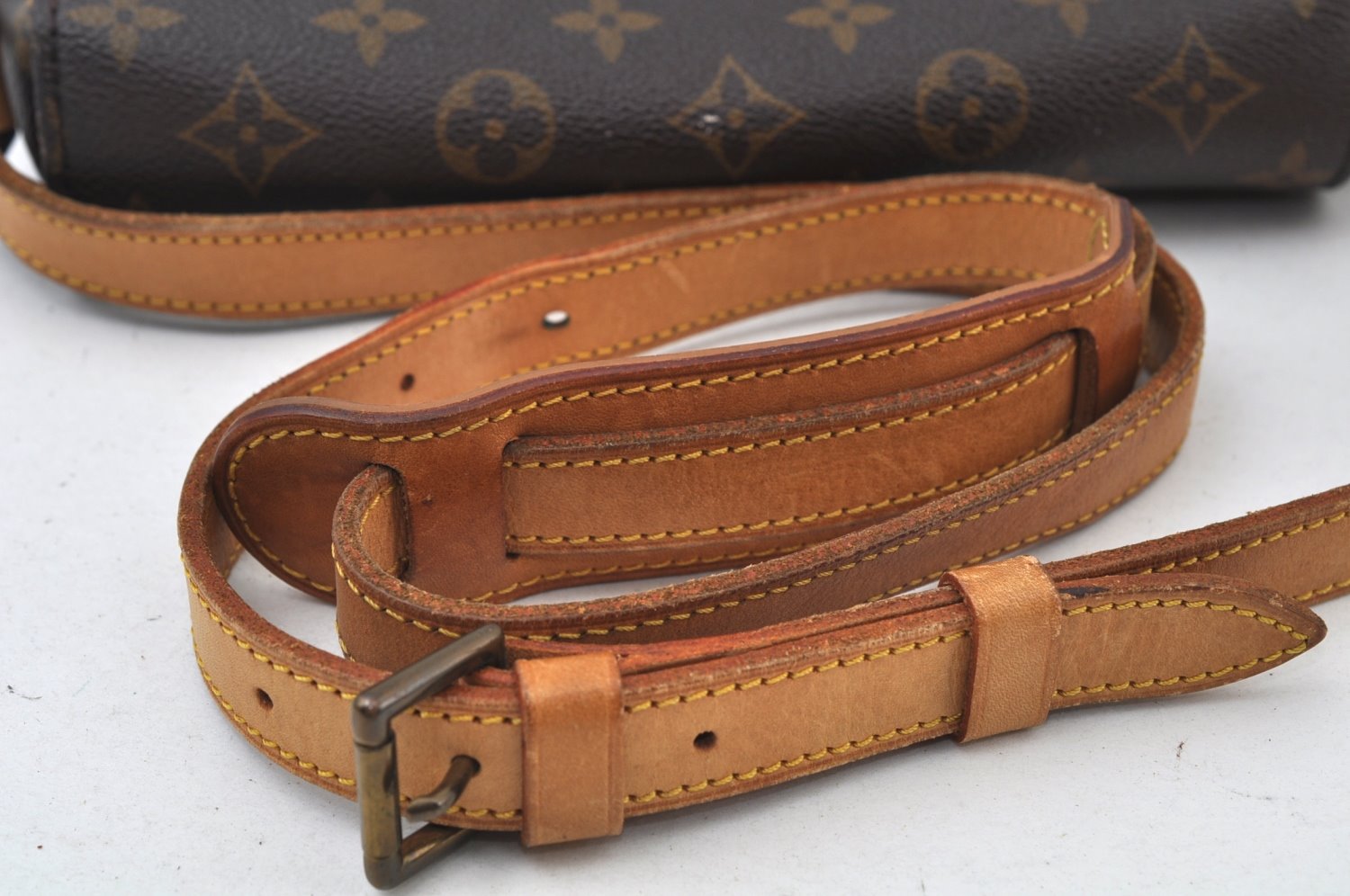 Authentic Louis Vuitton Monogram Saint Cloud GM M51242 Shoulder Cross Bag 3828H