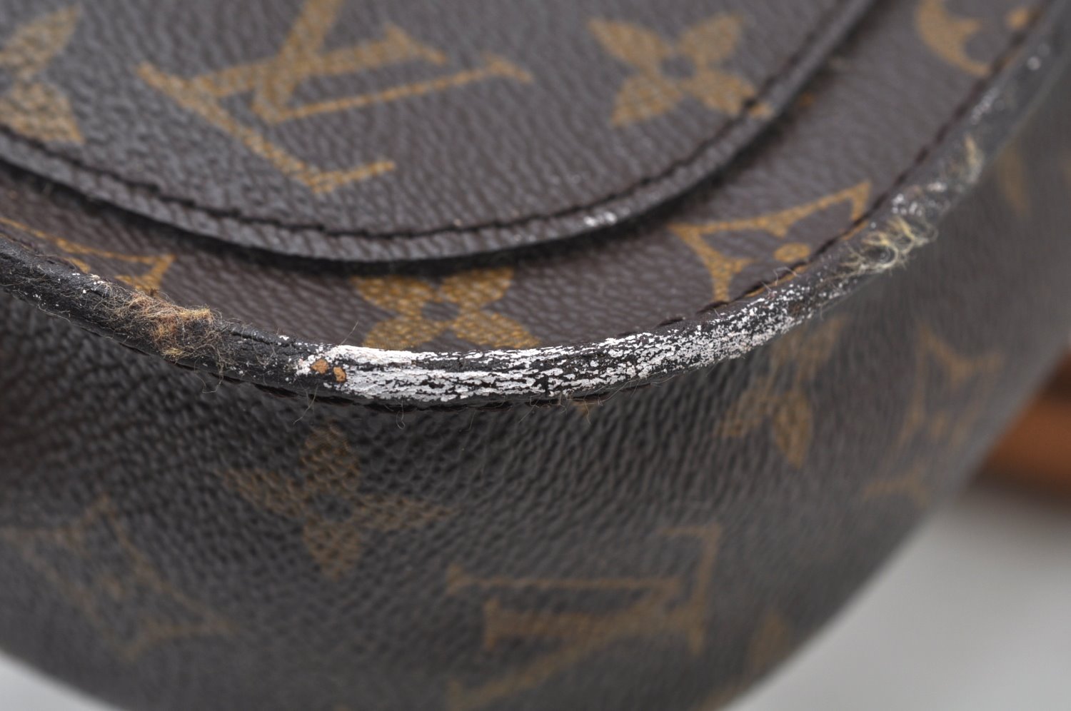 Authentic Louis Vuitton Monogram Saint Cloud GM M51242 Shoulder Cross Bag 3828H