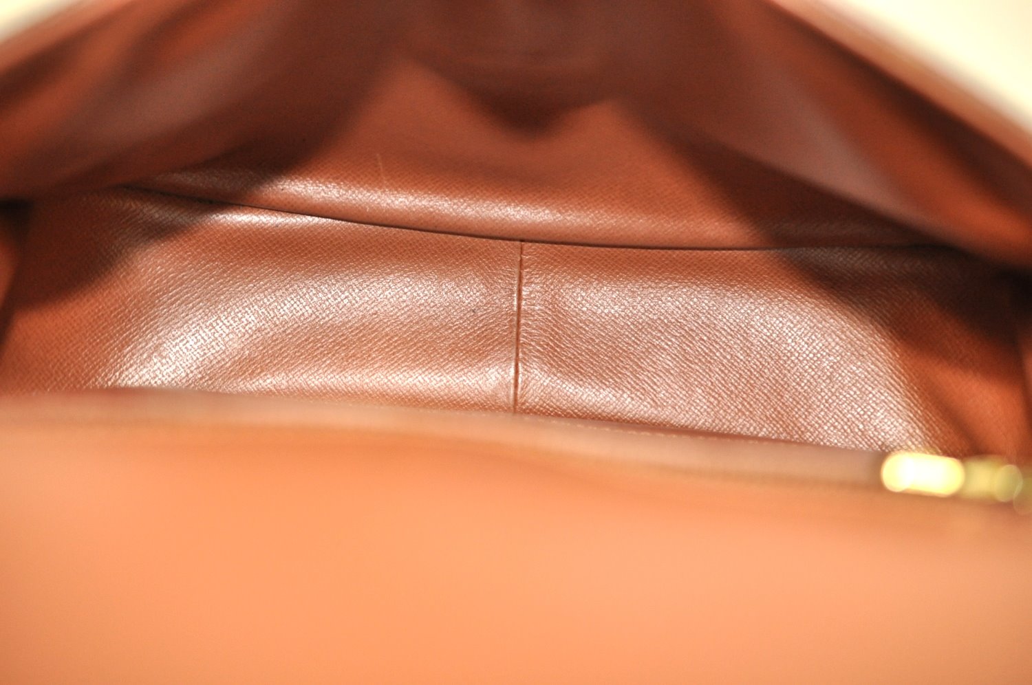 Authentic Louis Vuitton Monogram Saint Cloud GM M51242 Shoulder Cross Bag 3828H