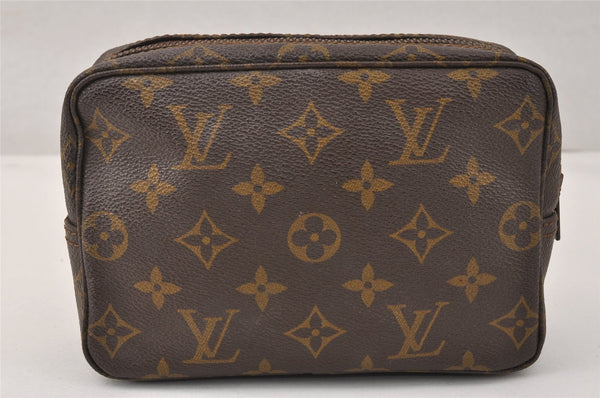 Auth Louis Vuitton Monogram Trousse Toilette 18 Clutch Hand Bag Old Model 3829K