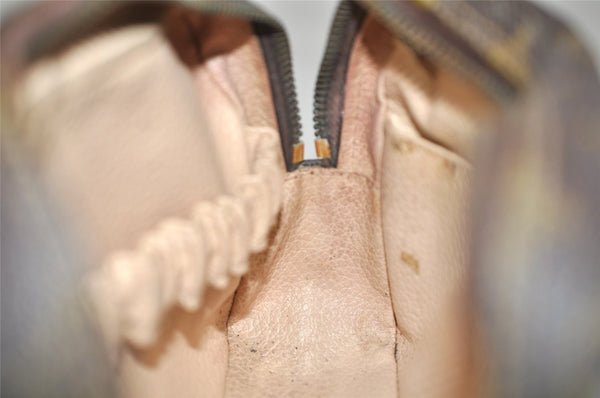 Auth Louis Vuitton Monogram Trousse Toilette 18 Clutch Hand Bag Old Model 3829K