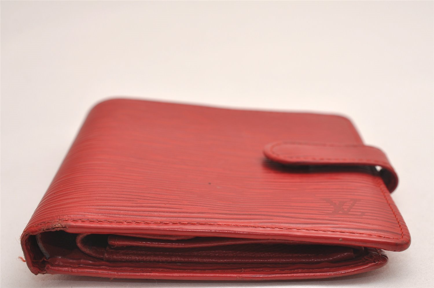 Authentic Louis Vuitton Epi Porte Billets Compact Wallet Red M63557 LV 3830J