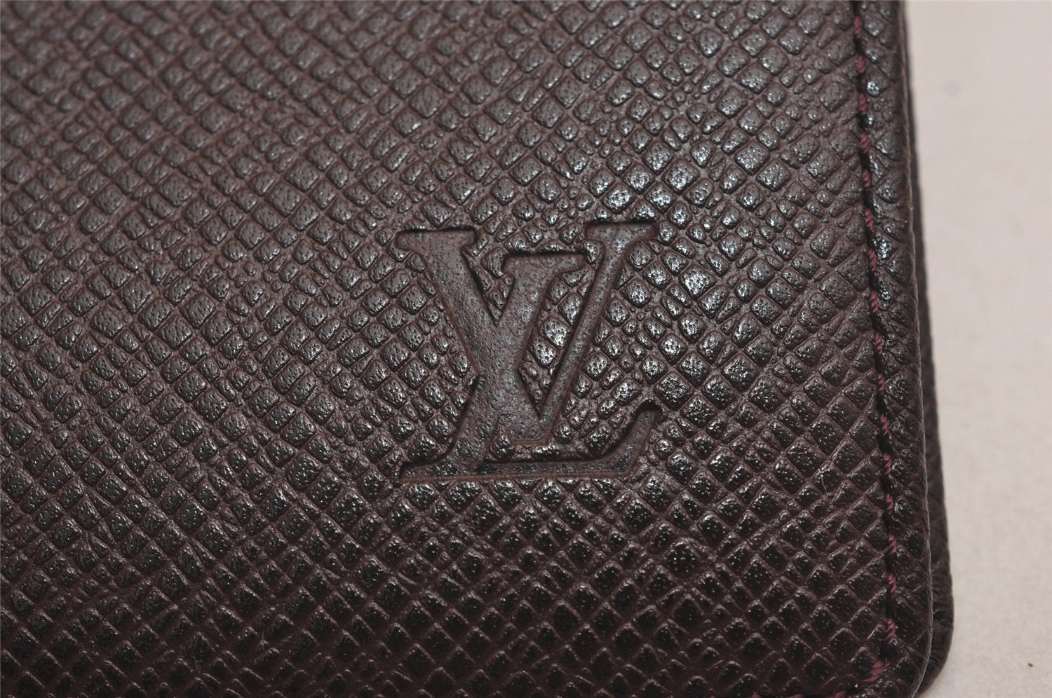 Auth Louis Vuitton Taiga Porte Valeurs Cartes Credit Wallet M30398 Brown 3832J