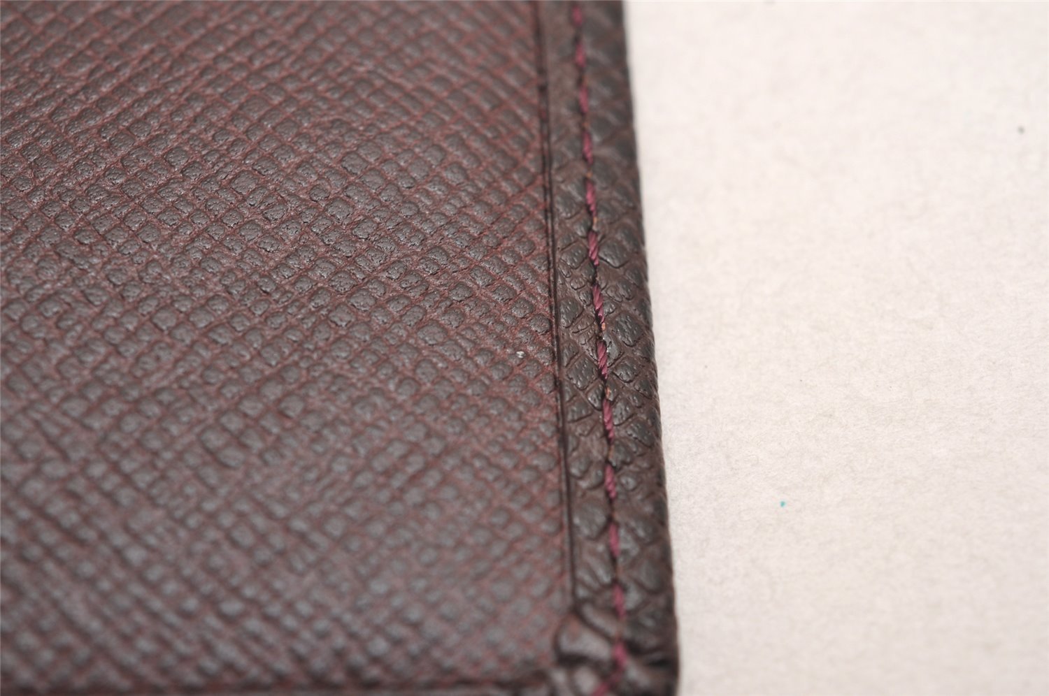 Auth Louis Vuitton Taiga Porte Valeurs Cartes Credit Wallet M30398 Brown 3832J