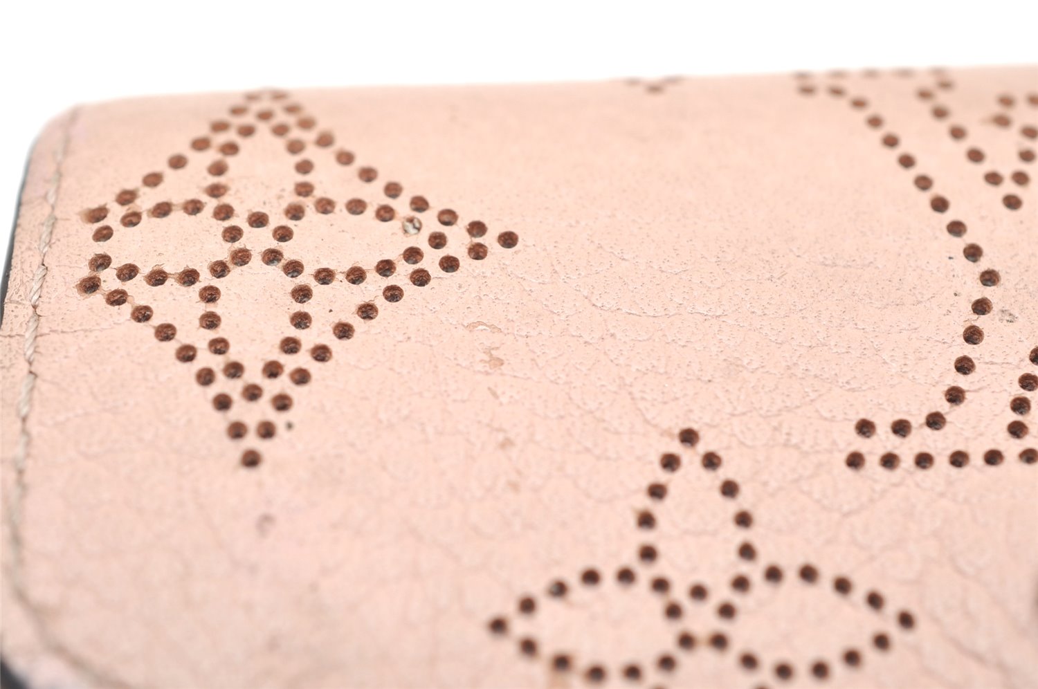 Authentic Louis Vuitton Mahina Multicles 4 Four Hooks Key Case M64056 Pink 3838K