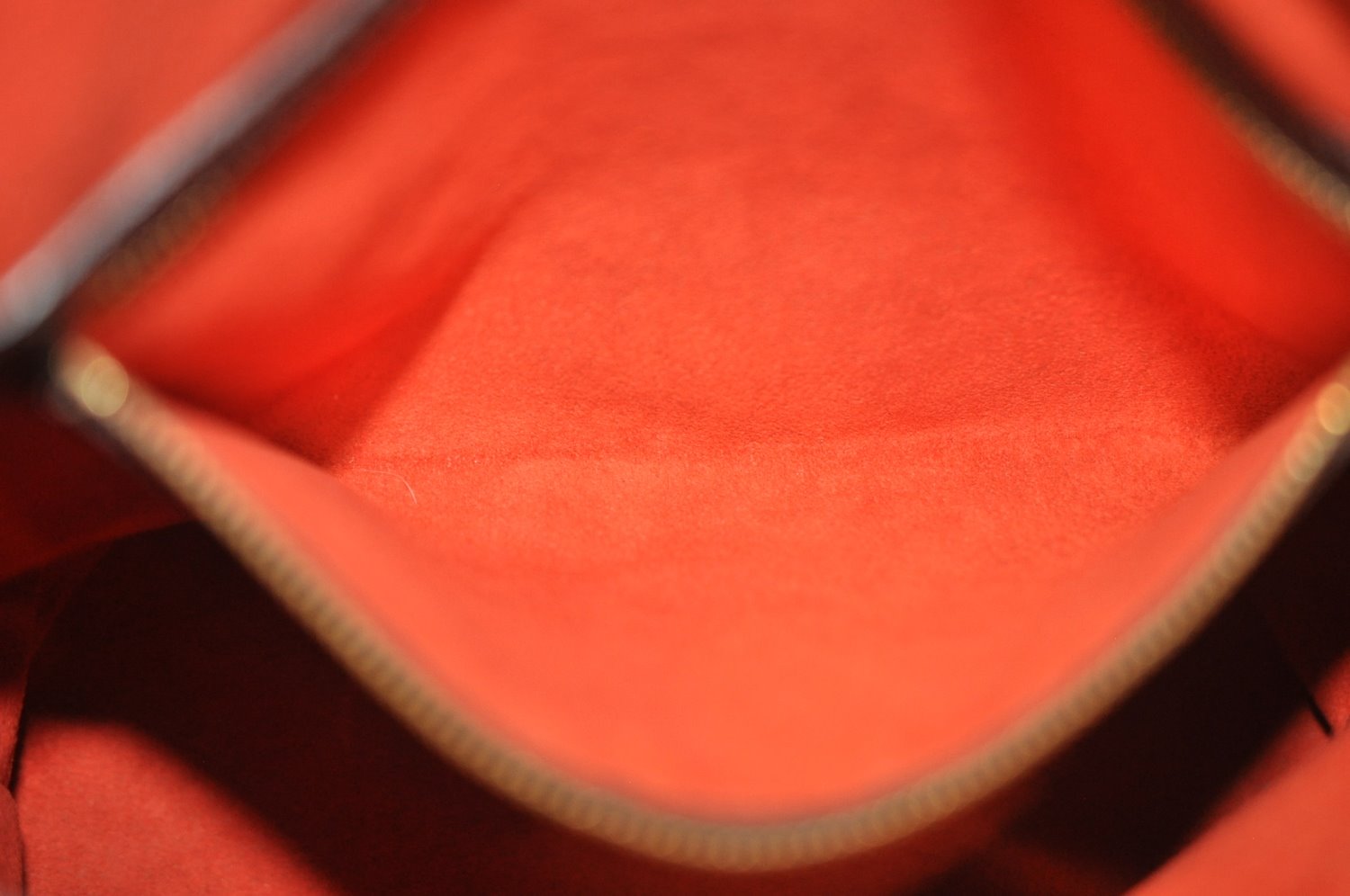 Authentic Louis Vuitton Damier Marais Bucket Shoulder Tote Bag N42240 LV 3841I