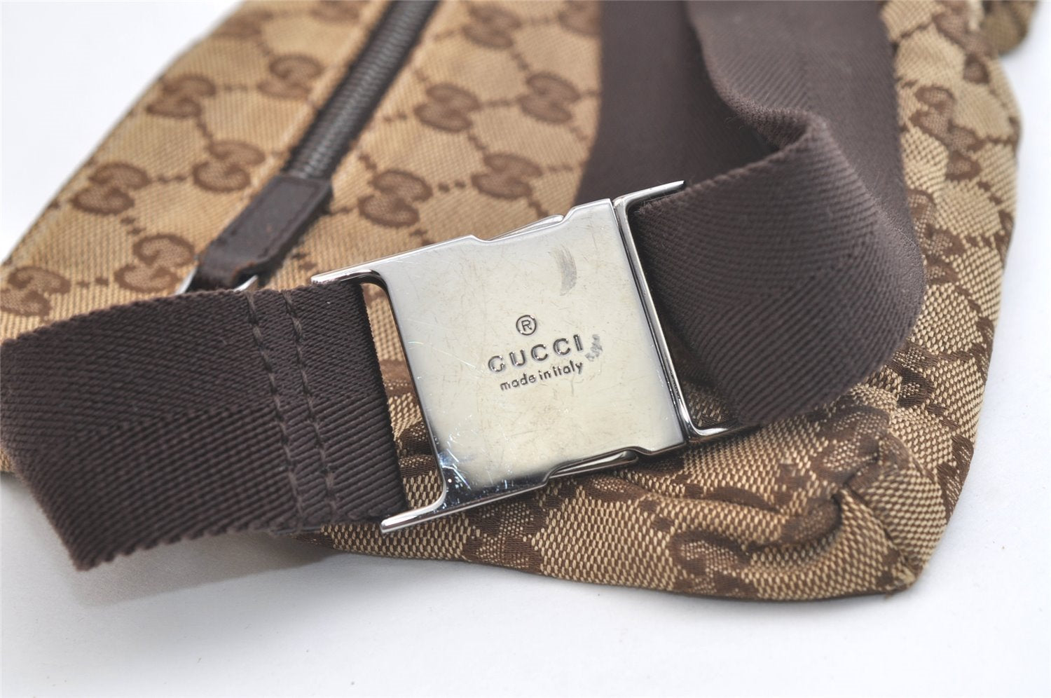 Authentic GUCCI Vintage Waist Body Bag Purse Canvas Leather 28566 Brown 3842K