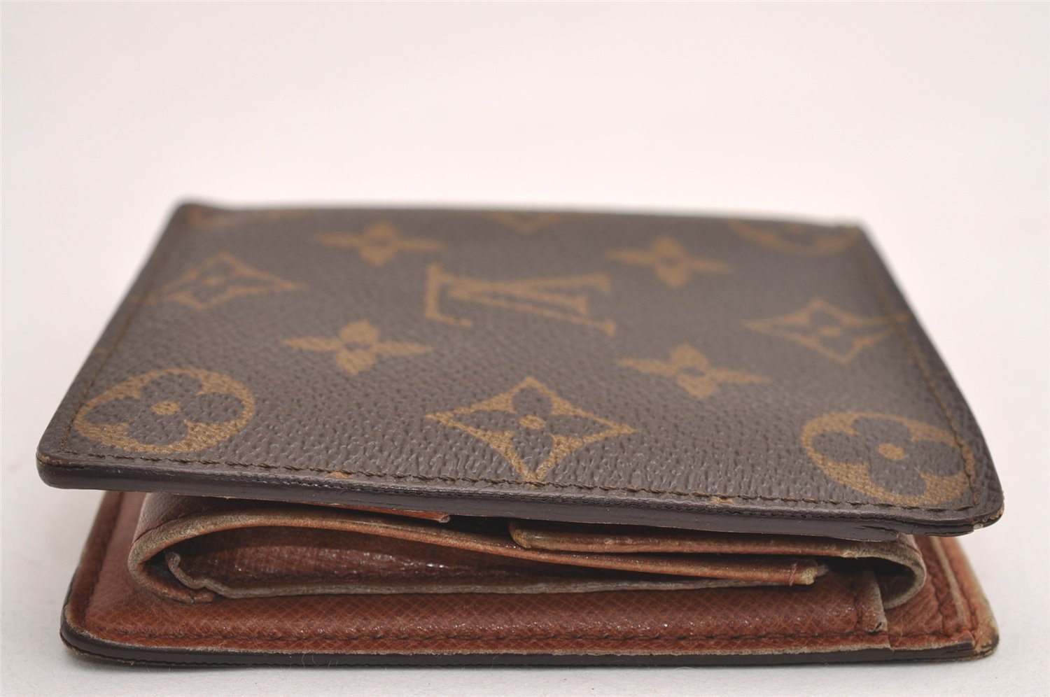 Authentic Louis Vuitton Monogram Porte Billet Carte Credit Monnaie Wallet 3845J