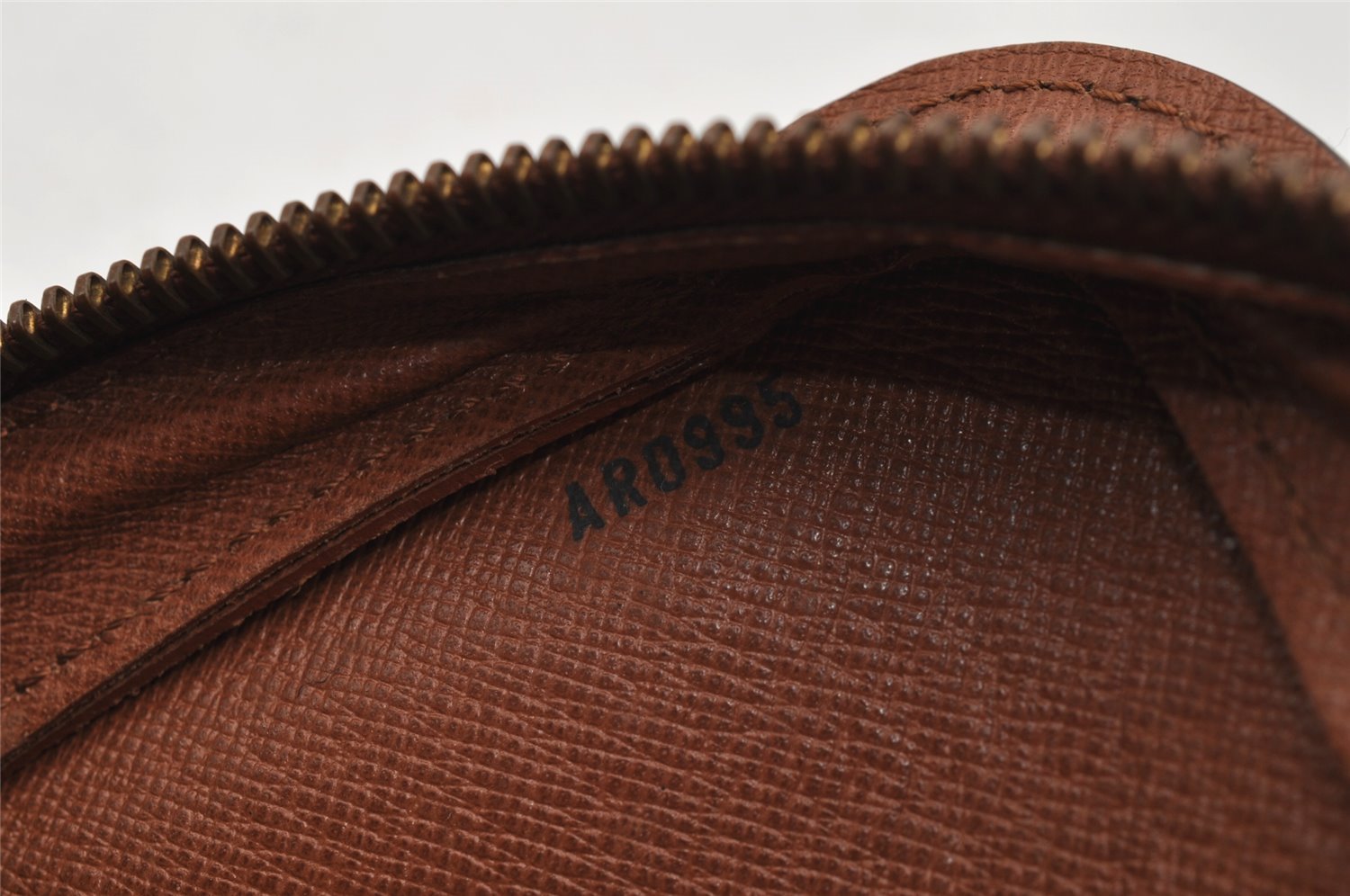 Authentic Louis Vuitton Monogram Orsay Clutch Hand Bag Purse M51790 LV 3855I