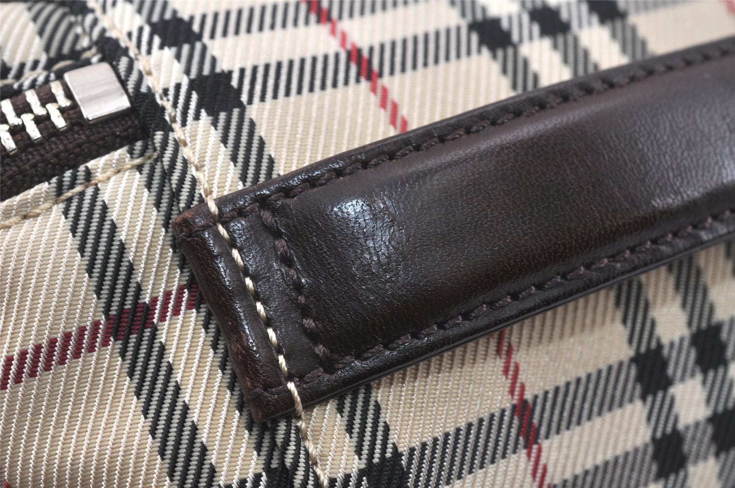 Authentic BURBERRY Nova Check Clutch Hand Bag Purse Nylon Leather Beige 3858K