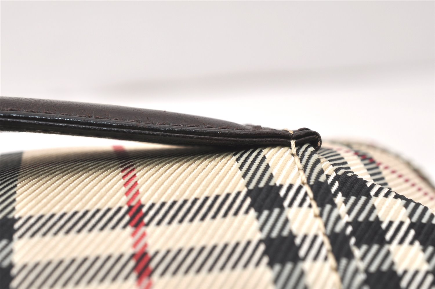 Authentic BURBERRY Nova Check Clutch Hand Bag Purse Nylon Leather Beige 3858K