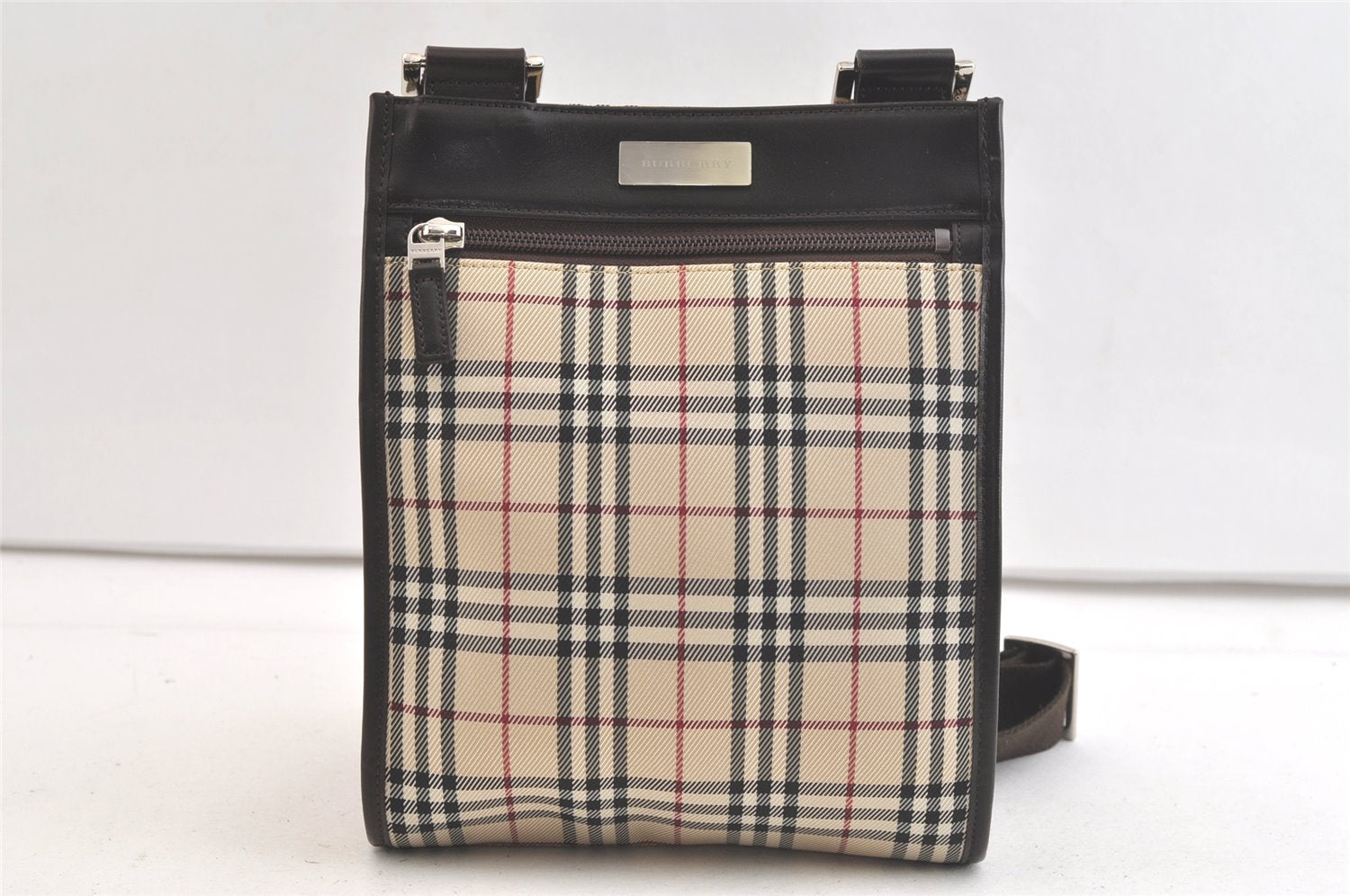 Authentic BURBERRY Nova Check Shoulder Cross Body Bag Nylon Leather Beige 3859K