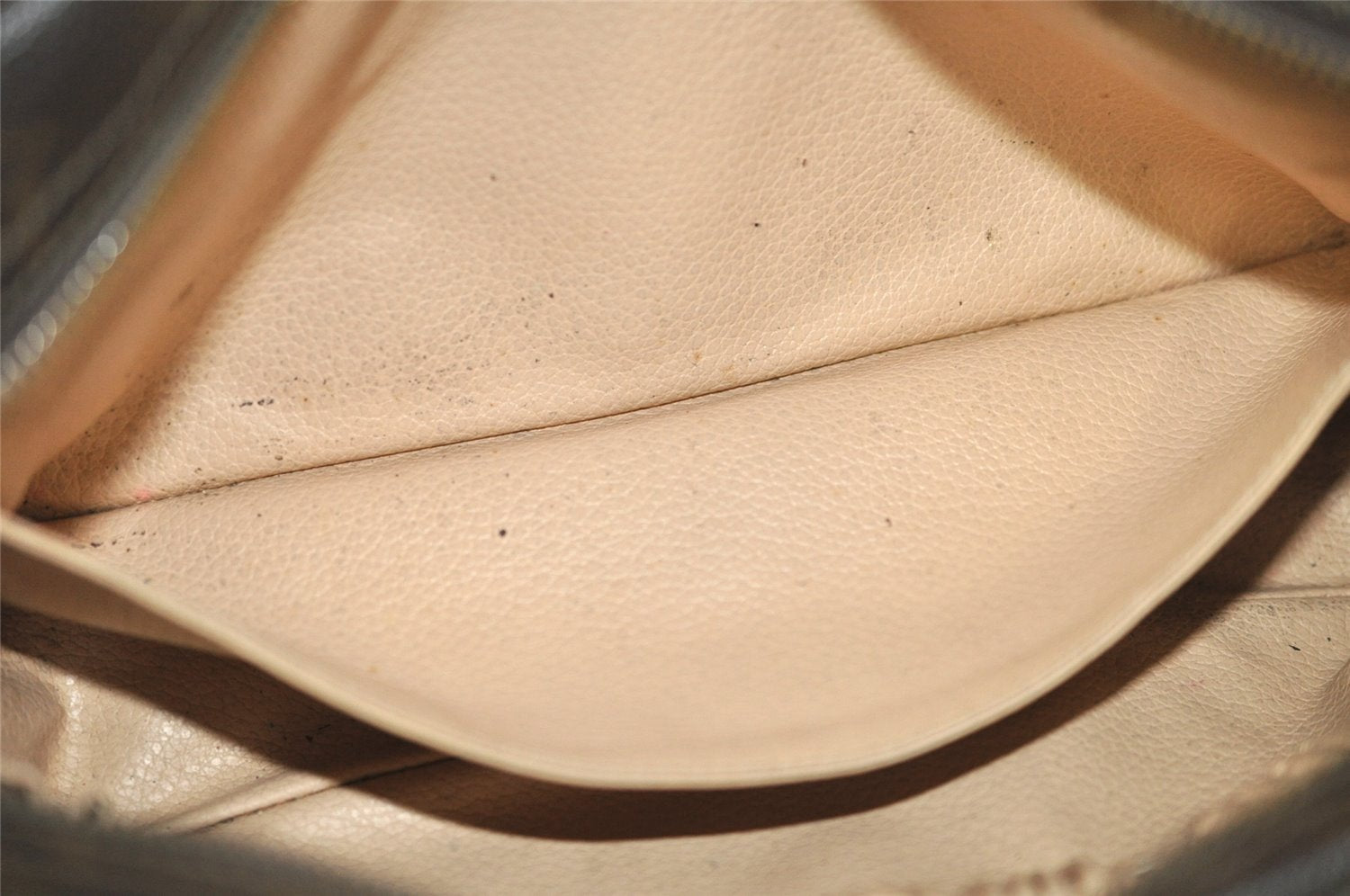 Auth Louis Vuitton Monogram Trousse Toilette 28 Clutch Hand Bag M47522 LV 3864I