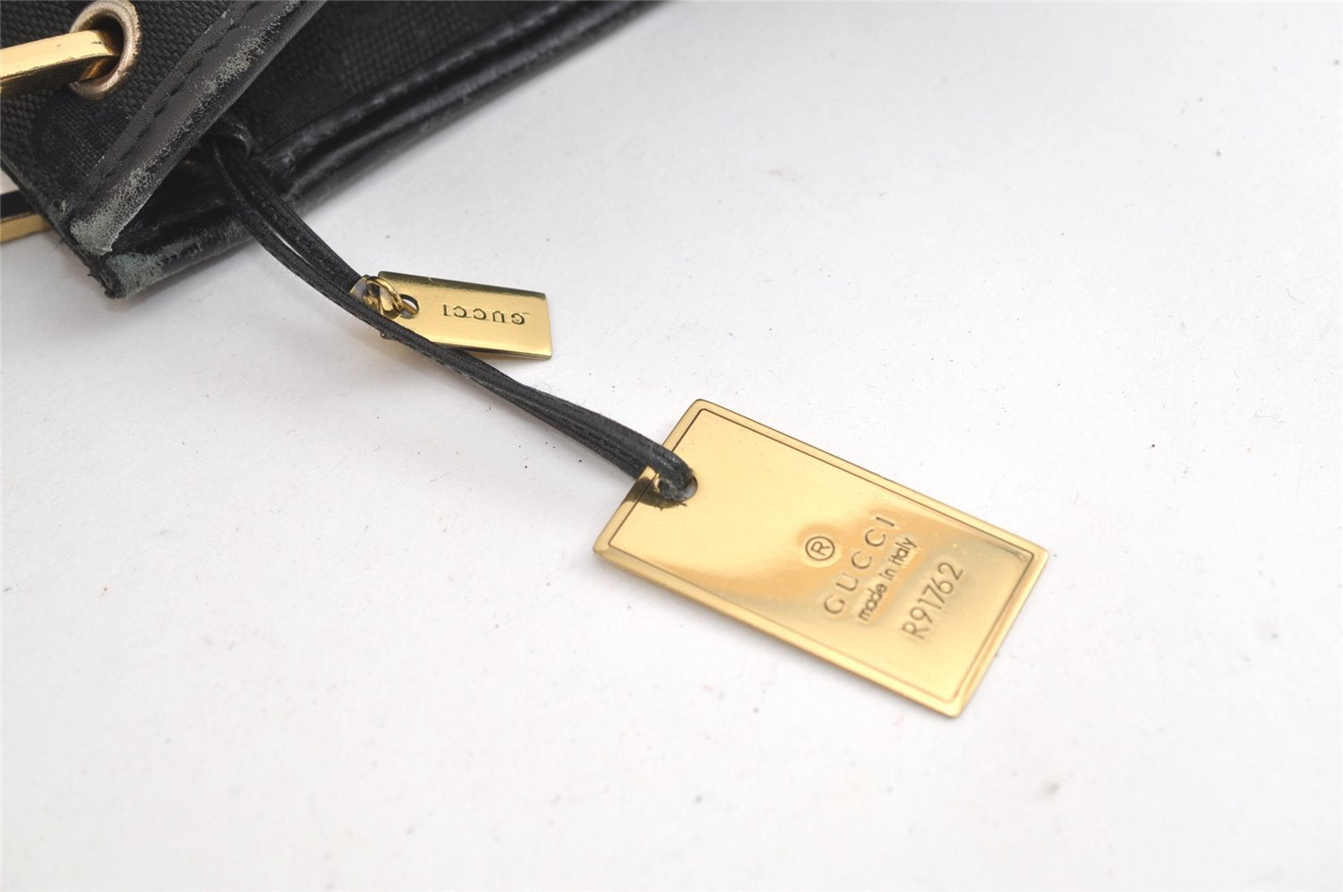 Authentic GUCCI Shoulder Cross Body Bag GG Canvas Leather 91762 Black 3868K