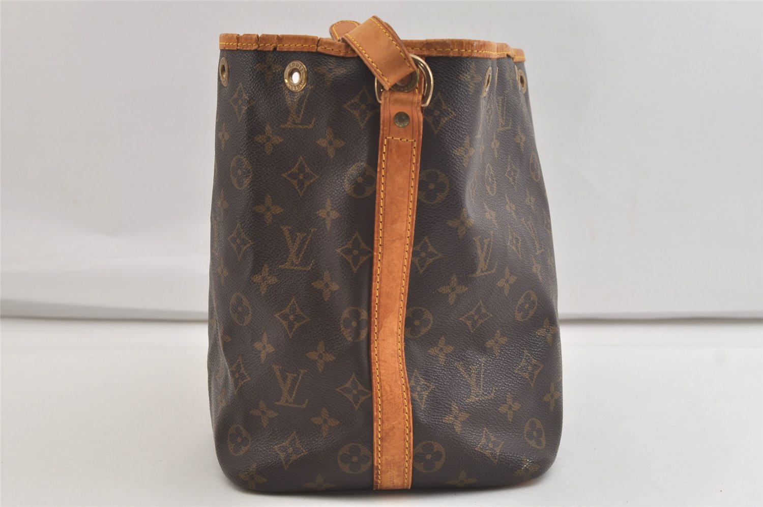 Authentic Louis Vuitton Monogram Petit Noe M42226 Shoulder Drawstring Bag 3876K
