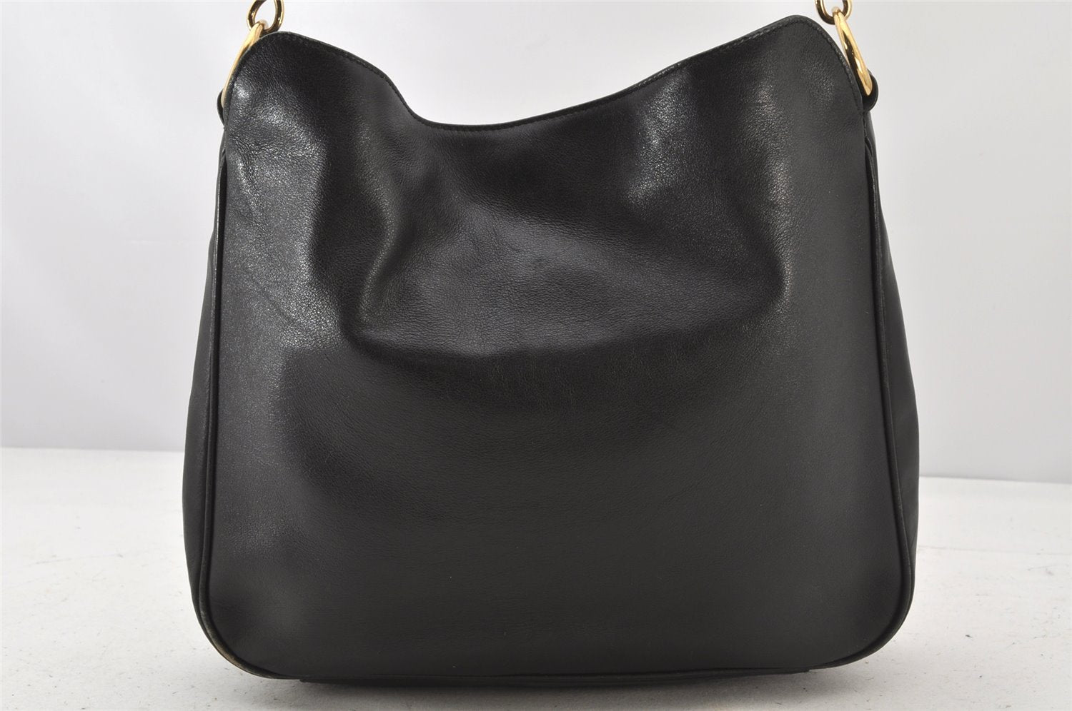Authentic GUCCI Bamboo Vintage Shoulder Bag Purse Leather Black Junk 3877K