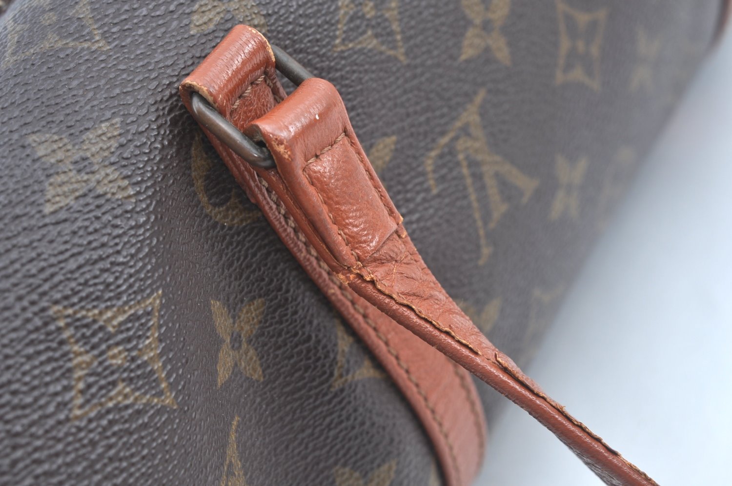 Authentic Louis Vuitton Monogram Papillon 30 Hand Bag Old Model LV 3882I