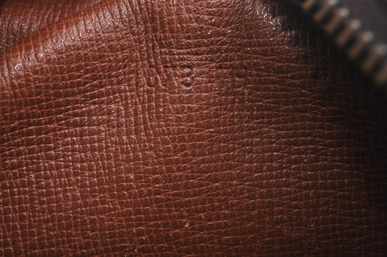 Authentic Louis Vuitton Monogram Papillon 30 Hand Bag Old Model LV 3882I