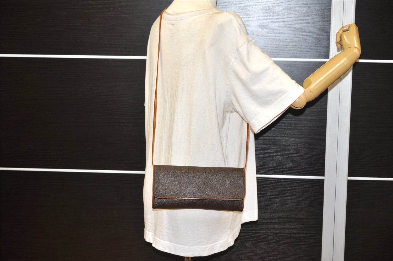 Authentic Louis Vuitton Monogram Pochette Twin GM Shoulder Bag M51852 LV 3884K