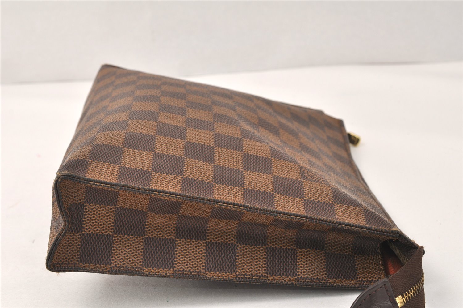 Authentic Louis Vuitton Damier Poche Toilette 26 Cosmetic Pouch N47543 LV 3887K