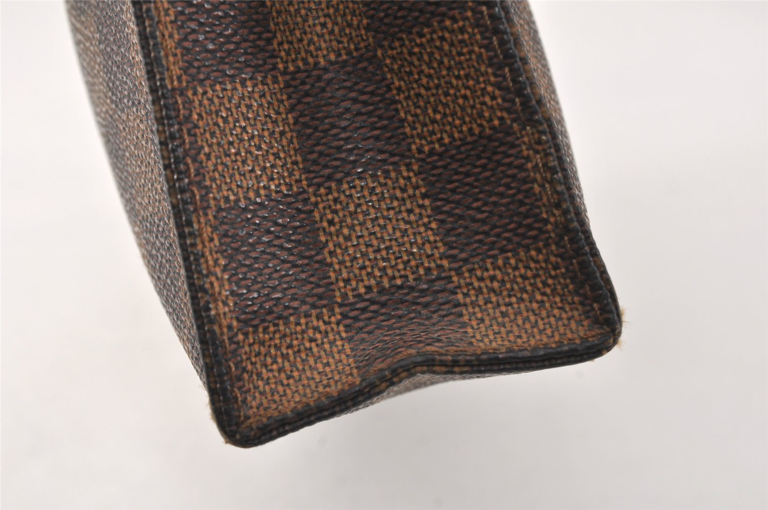 Authentic Louis Vuitton Damier Poche Toilette 26 Cosmetic Pouch N47543 LV 3887K