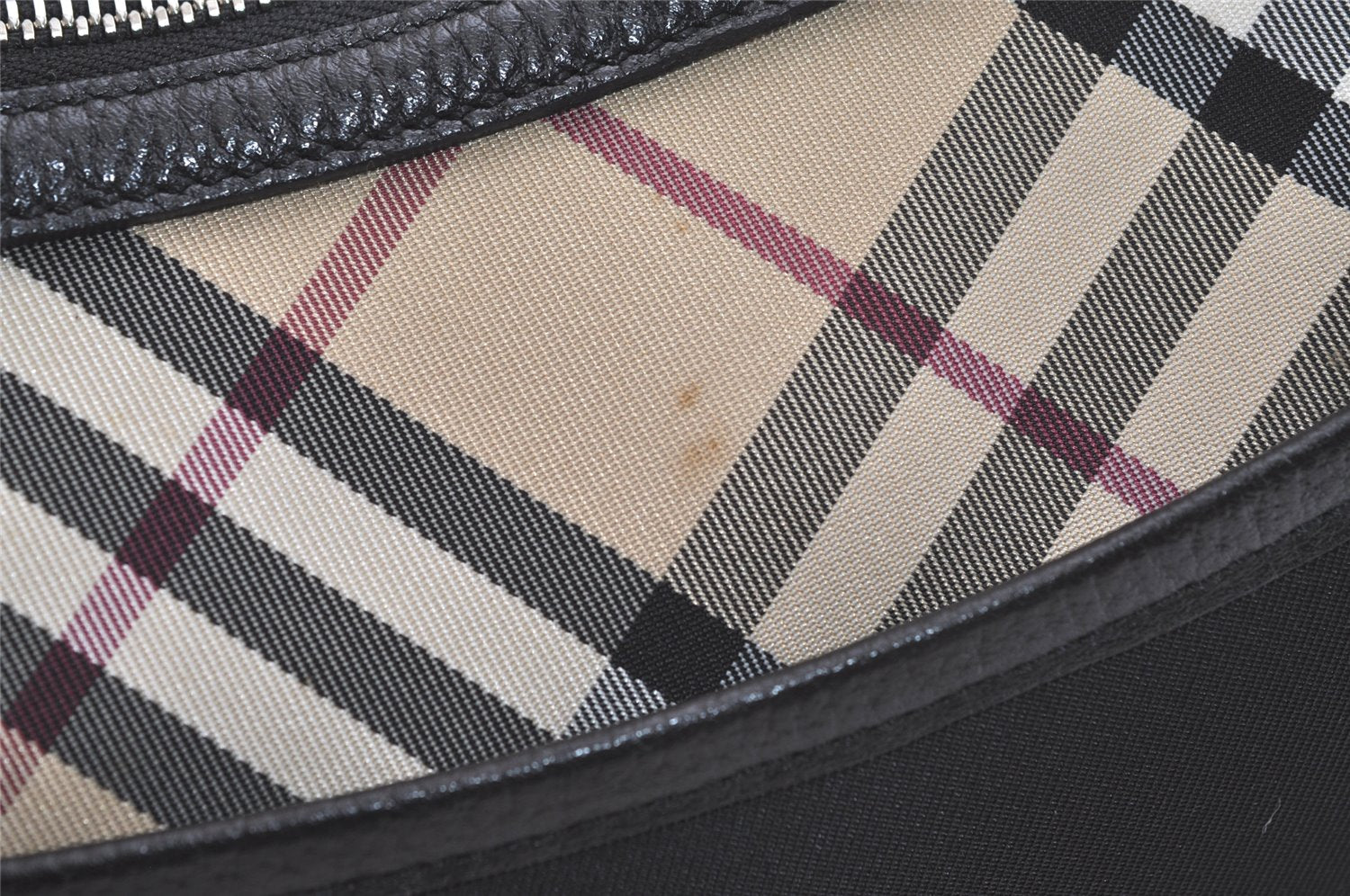 Authentic BURBERRY Nova Check Shoulder Hand Bag Purse Nylon Leather Black 3888K