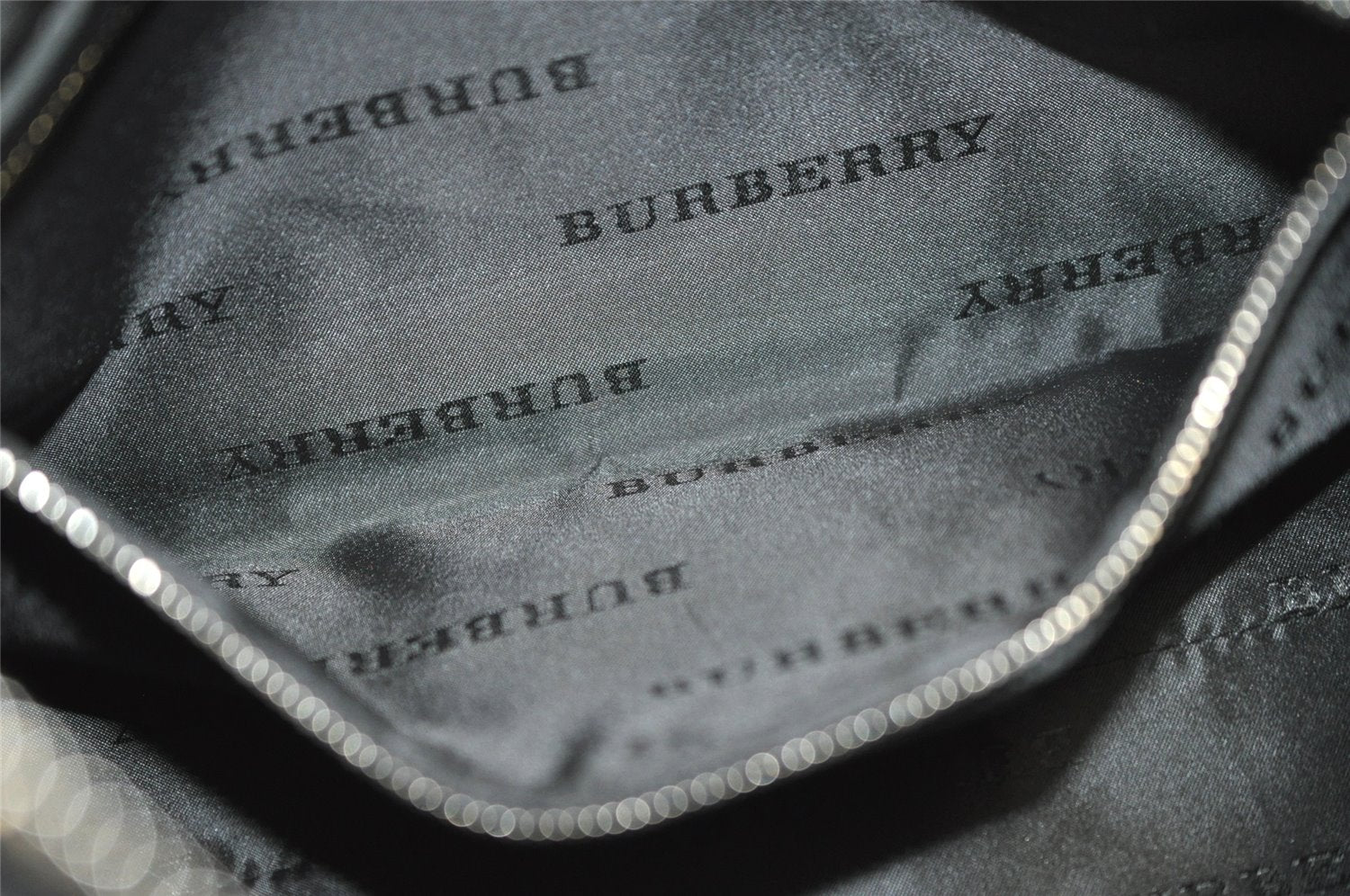 Authentic BURBERRY Nova Check Shoulder Hand Bag Purse Nylon Leather Black 3888K