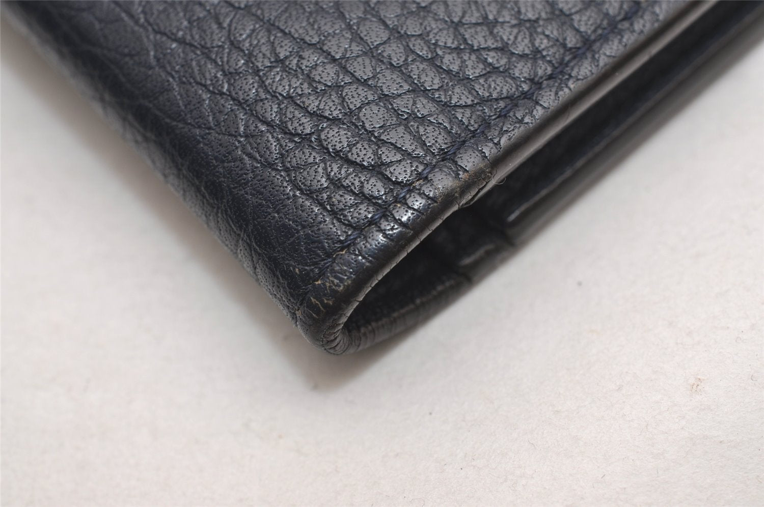 Authentic Louis Vuitton Taurillon Portefeuille Brazza Wallet M58818 Navy 3889J