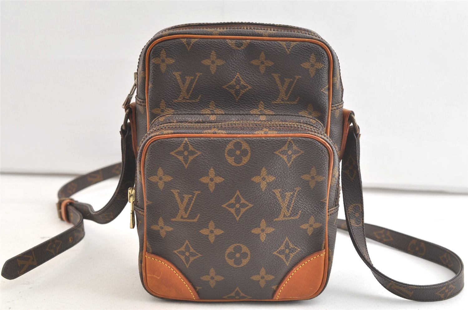 Authentic Louis Vuitton Monogram Amazone Shoulder Cross Body Bag M45236 LV 3889K