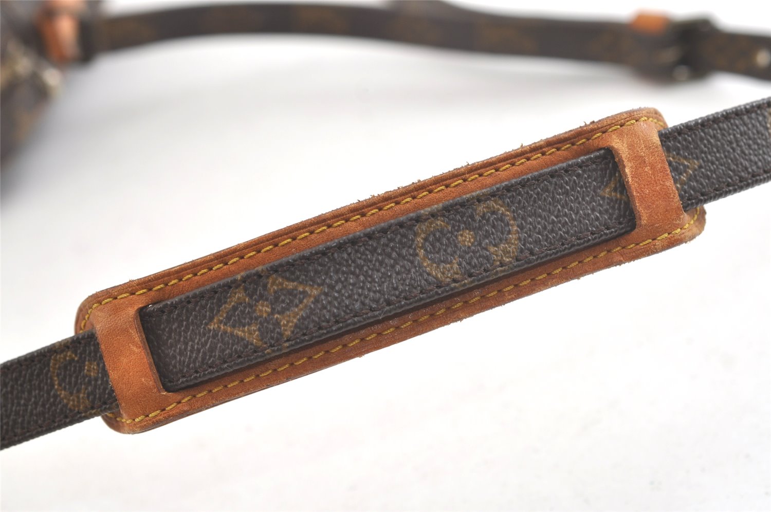 Authentic Louis Vuitton Monogram Amazone Shoulder Cross Body Bag M45236 LV 3889K