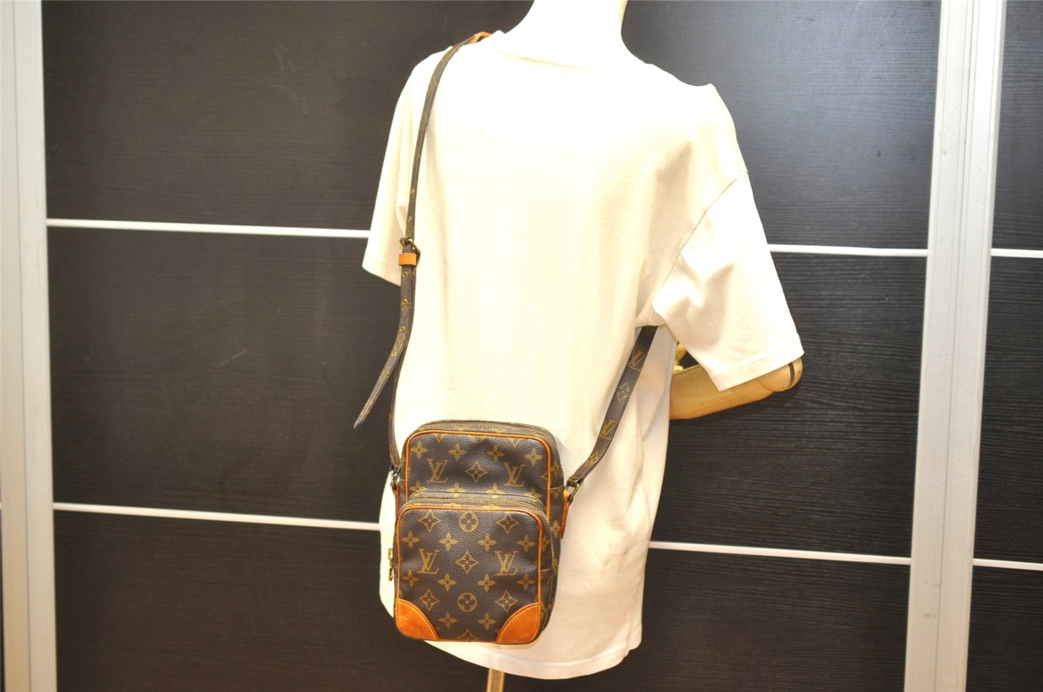 Authentic Louis Vuitton Monogram Amazone Shoulder Cross Body Bag M45236 LV 3889K