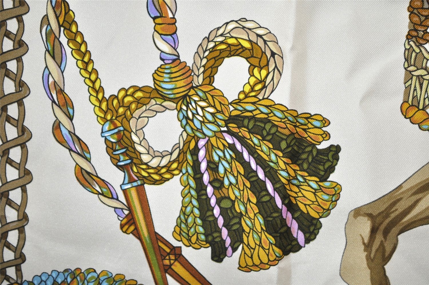 Authentic HERMES Carre 90 Scarf 