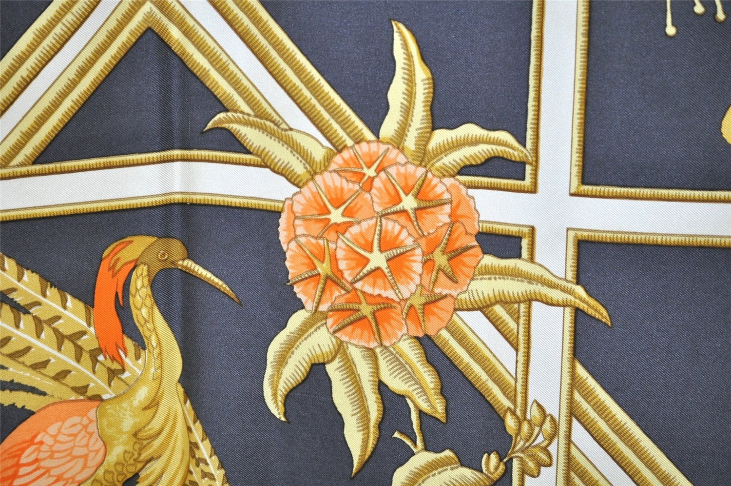 Authentic HERMES Carre 90 Scarf 