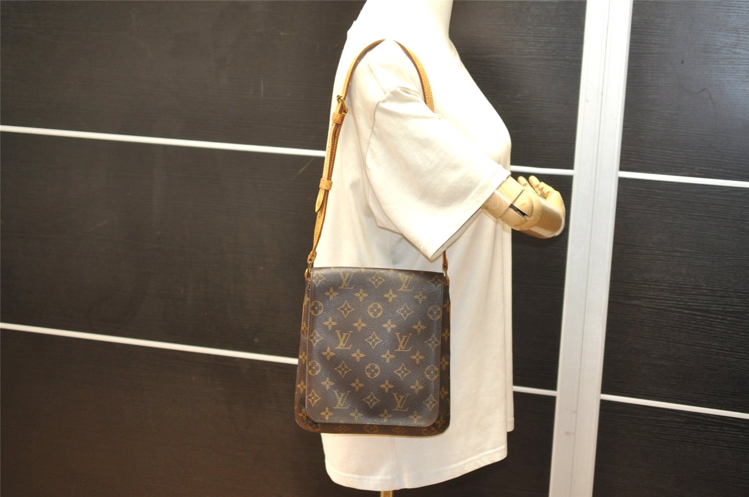 Authentic Louis Vuitton Monogram Musette Salsa Shoulder Bag Purse LV Junk 3897K