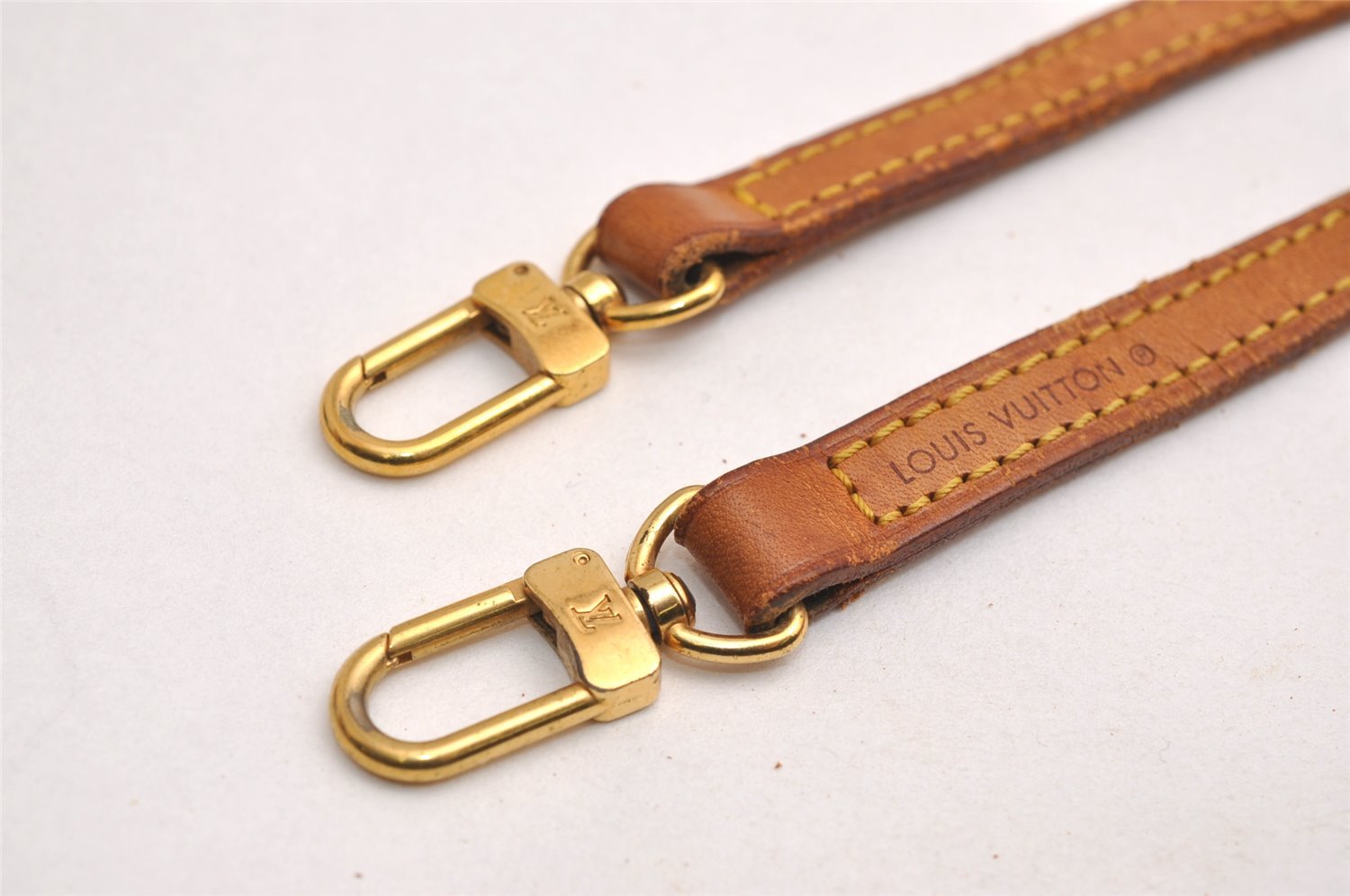 Authentic Louis Vuitton Leather Shoulder Strap Beige 47