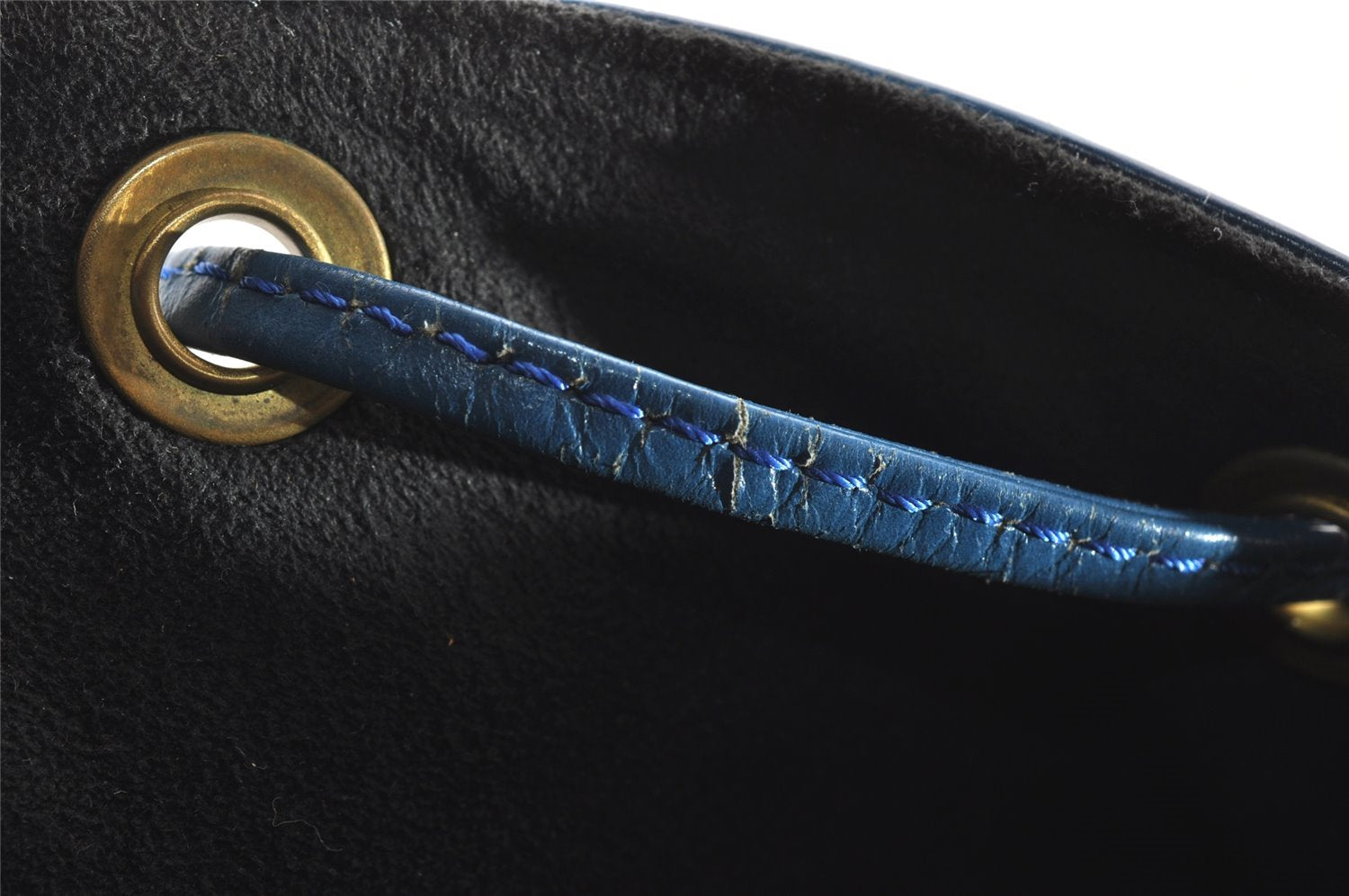 Authentic Louis Vuitton Epi Noe Shoulder Drawstring Bag Blue M44005 LV 3905I