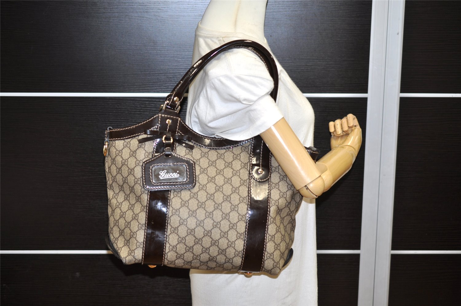 Authentic GUCCI Vintage 2Way Shoulder Tote Bag GG PVC Enamel 203521 Brown 3906K