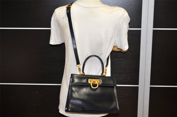 Authentic Salvatore Ferragamo Gancini Leather 2Way Shoulder Hand Bag Black 3907K