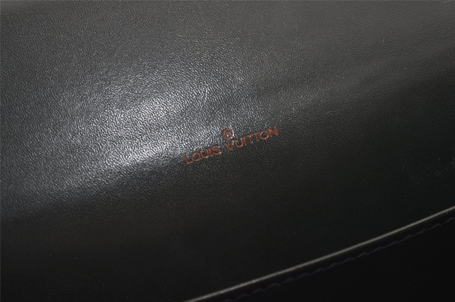 Authentic Louis Vuitton Epi Tilsitt Shoulder Bag Purse Brown M52483 LV 3915J