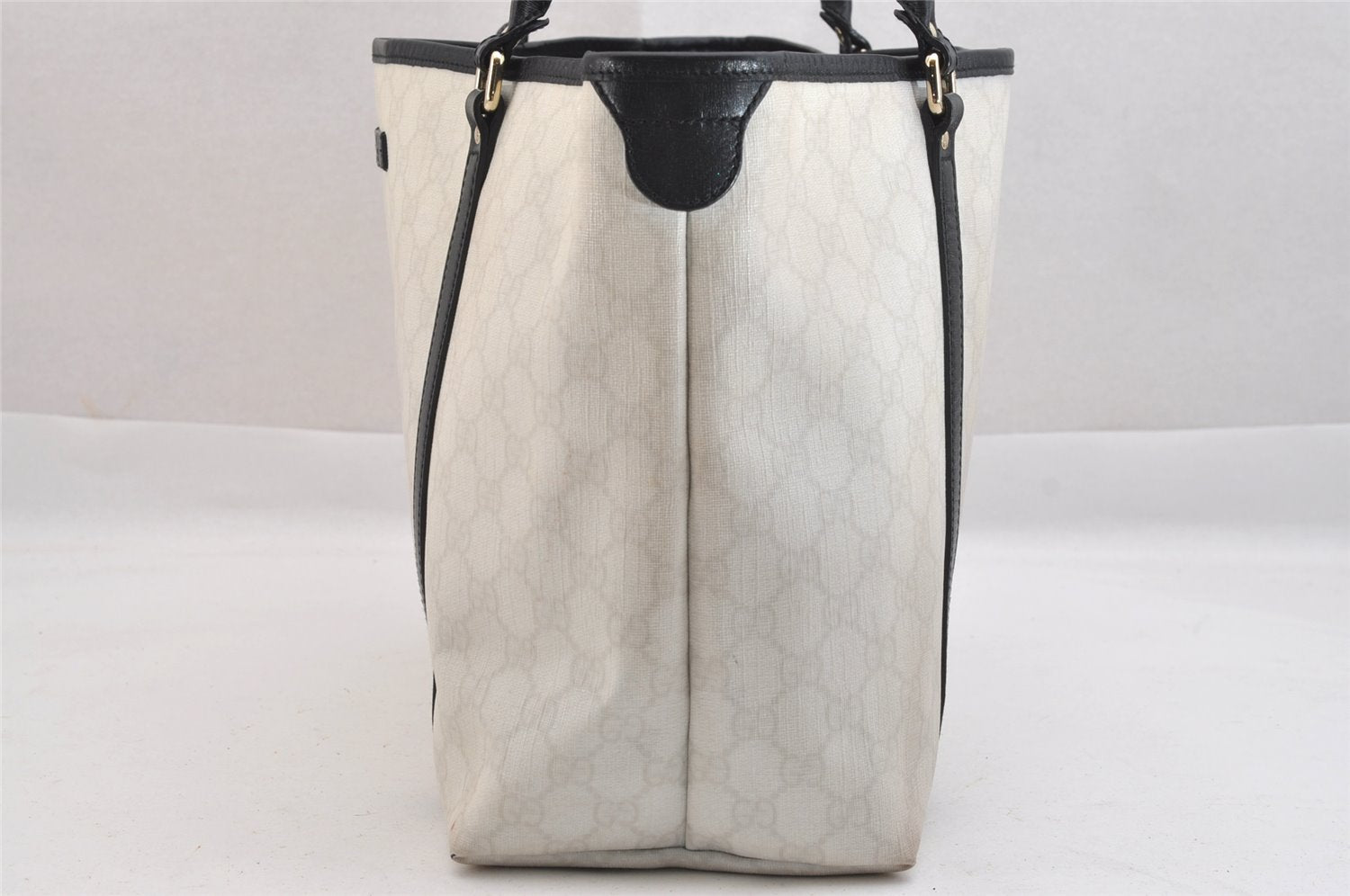 Authentic GUCCI Vintage Shoulder Tote Bag GG PVC Leather 197953 White 3917K