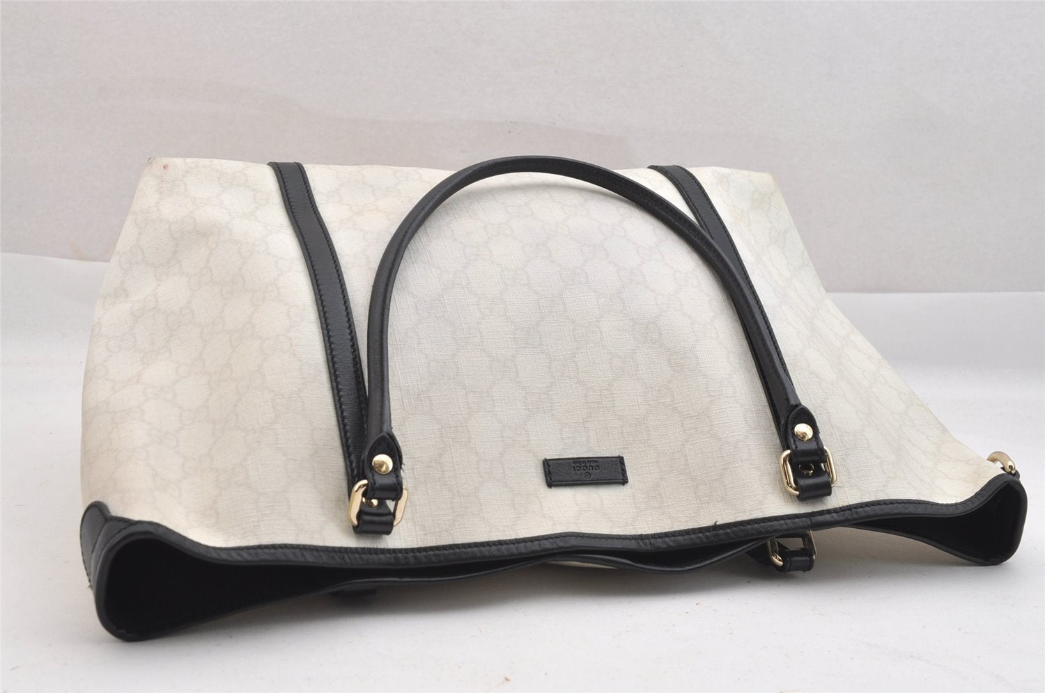 Authentic GUCCI Vintage Shoulder Tote Bag GG PVC Leather 197953 White 3917K