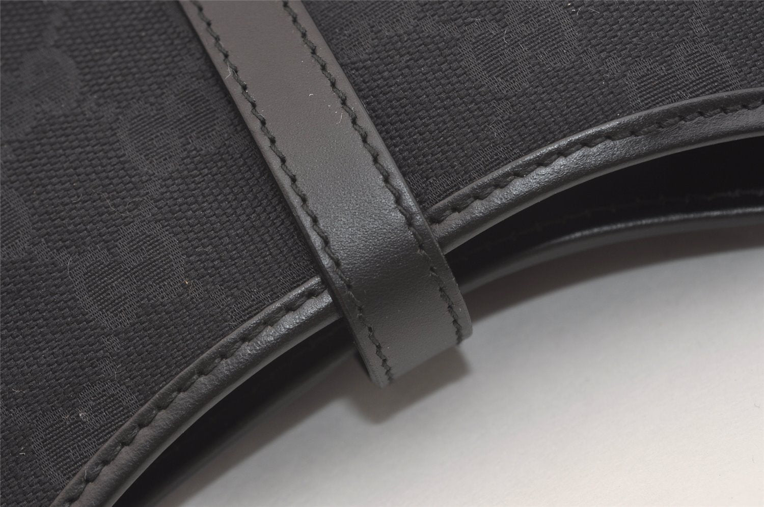 Authentic GUCCI Jackie Hand Tote Bag Purse GG Canvas Leather 0011068 Black 3920J