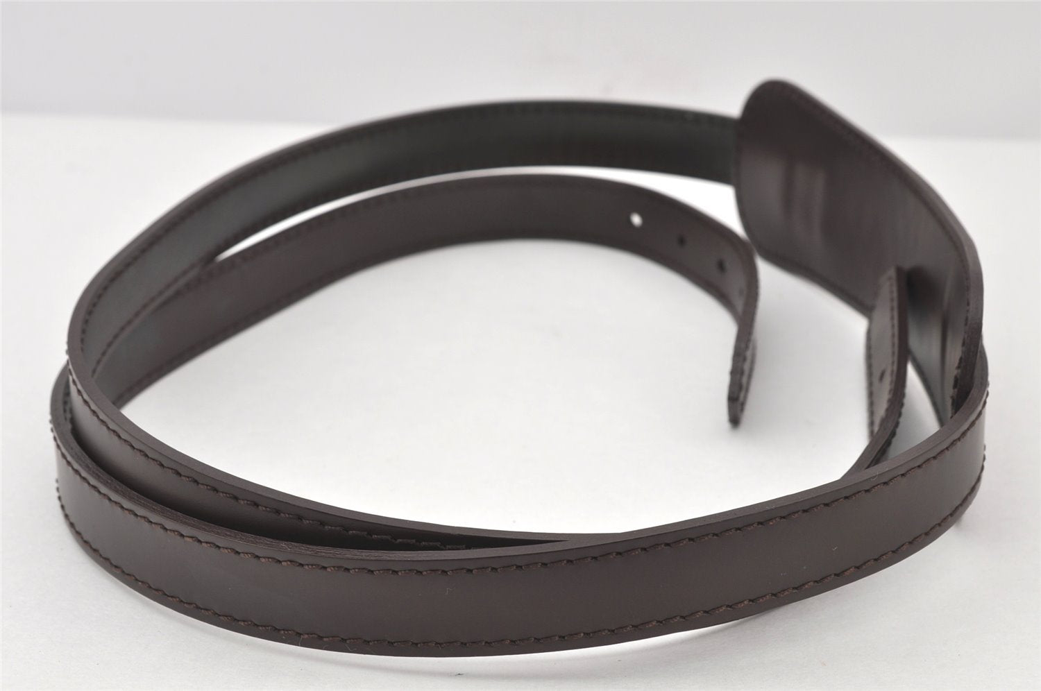 Authentic Louis Vuitton Leather Shoulder Strap Brown 52.8