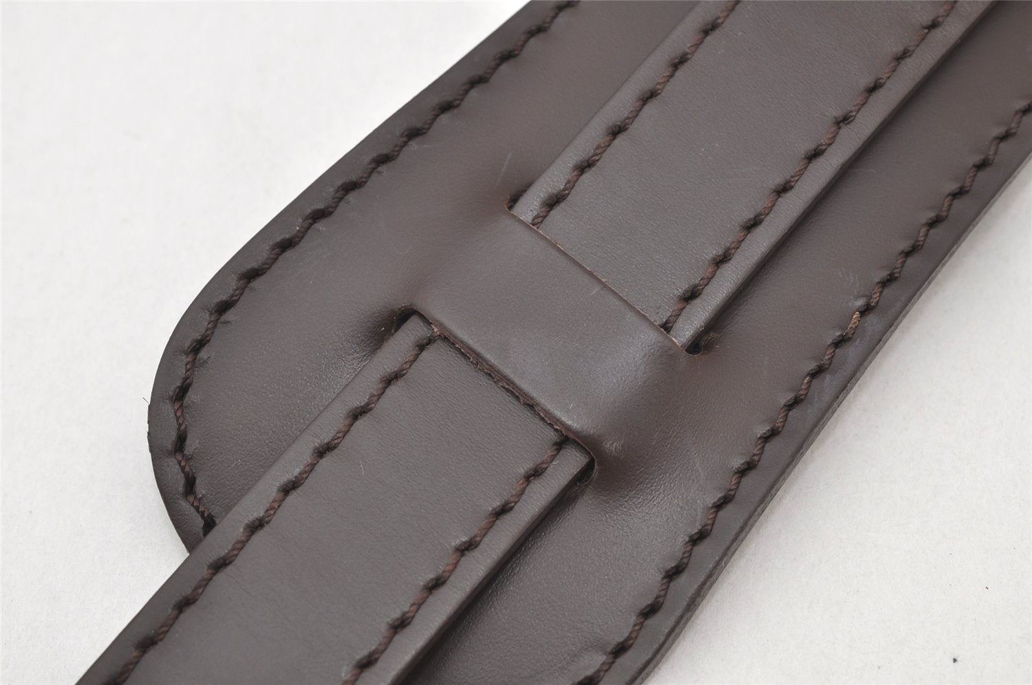 Authentic Louis Vuitton Leather Shoulder Strap Brown 52.8