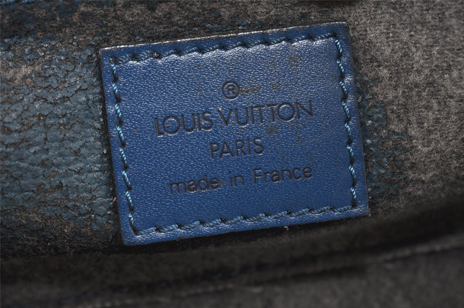 Authentic Louis Vuitton Epi Dauphine Cosmetic Pouch Blue M48445 LV 3924K