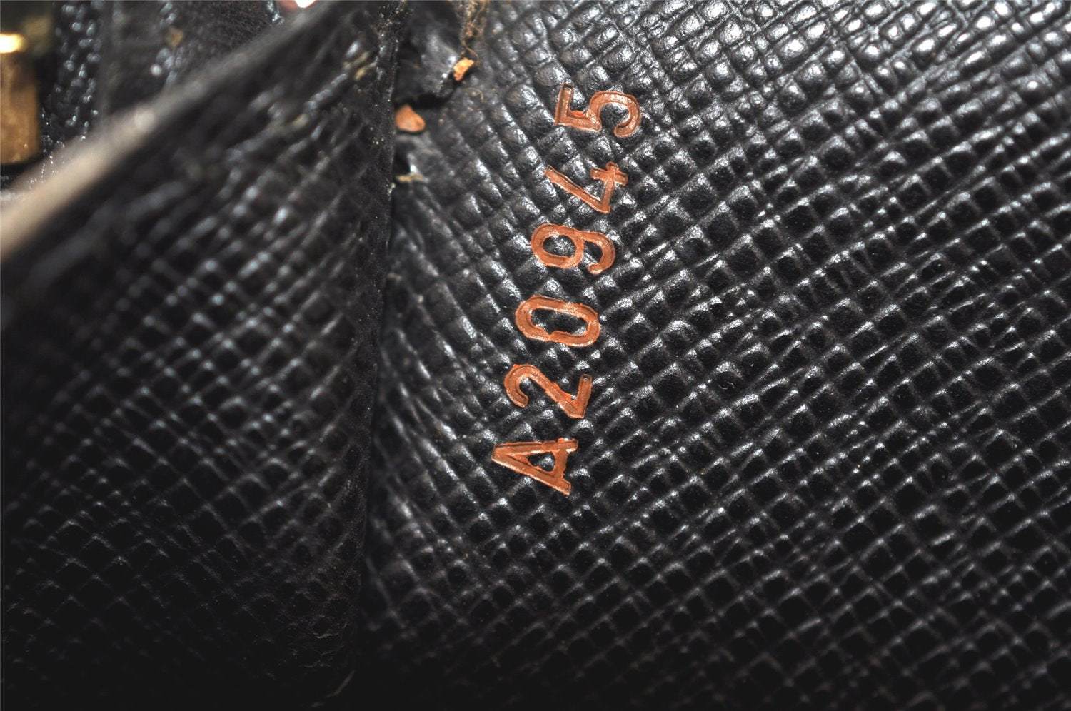 Authentic Louis Vuitton Epi Pochette Homme Clutch Bag Black M52522 Junk 3926K